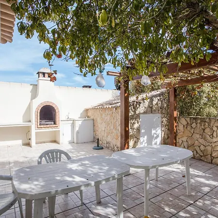 Villa Casa Romanzeiras *