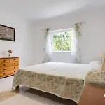 Casa Romanzeiras Villa