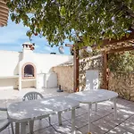 Casa Romanzeiras *