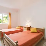 Casa Romanzeiras Villa