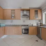 Casa Romanzeiras Villa