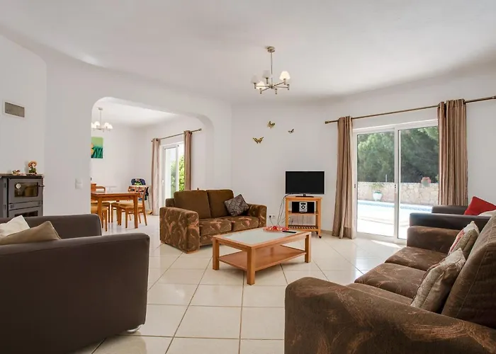 Casa Romanzeiras Villa *